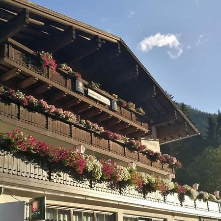 Gasthof Pension Kohlplatzl Hopfgarten in Defereggen Bagian luar foto