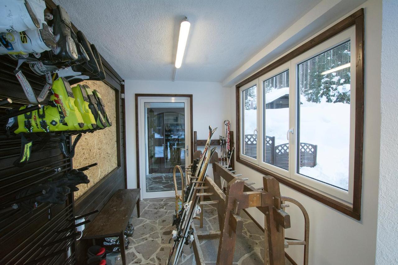 Gasthof Pension Kohlplatzl Hopfgarten in Defereggen Bagian luar foto